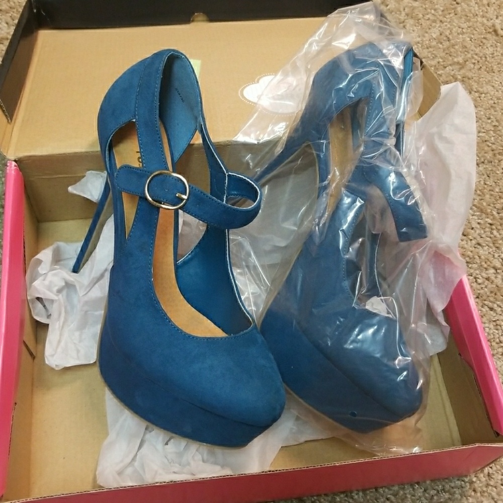 Shoes